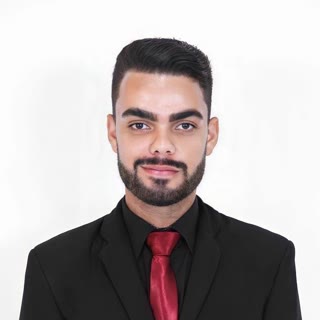 Áston Ferreira Souto de Carvalho